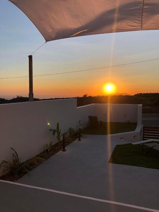 Lejardin Suites Santorini Pírgosz Kültér fotó